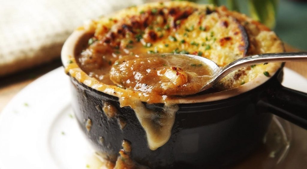 eat with french onion soup